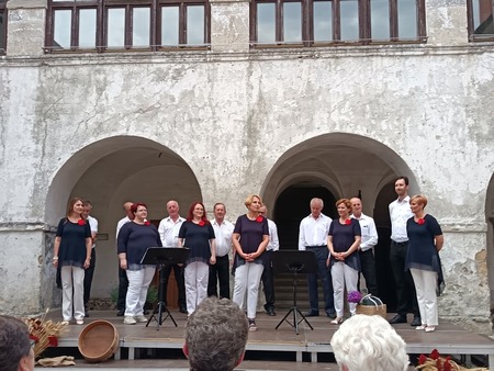 Koncert Za starimi zidovi  - Samostan Mekinje (1)